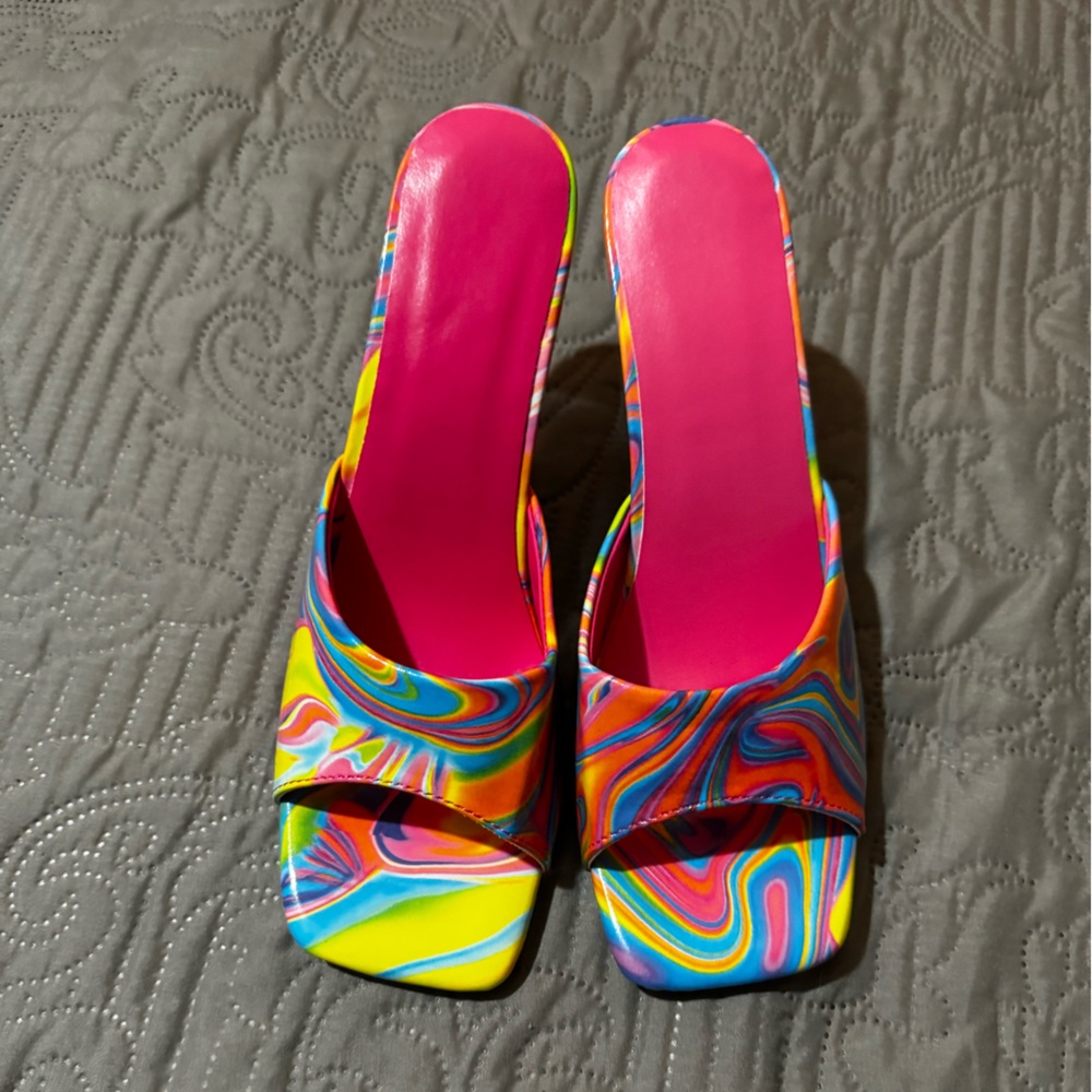 Funky heels sz 8.5